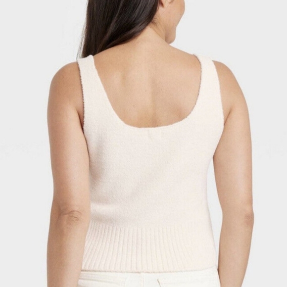 A NEW DAY TOP - Picture 3 of 7